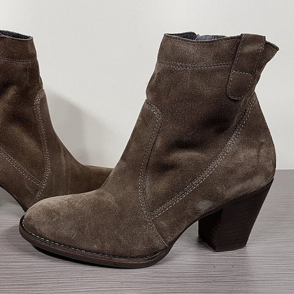 Paul Green 'Jax' Bootie, Color-Earth Suede Womens Size 5.5 - Picture 7 of 9
